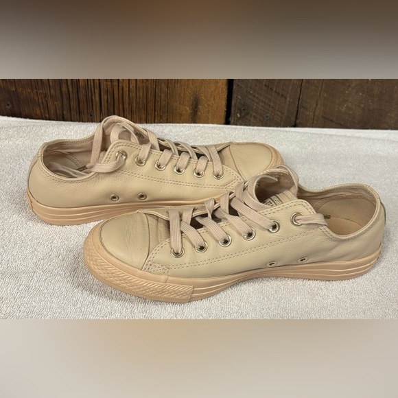 Limited Edition Converse All Star Leather Rose Gold Low Top Sneaker Women’s 8 - Picture 3 of 7